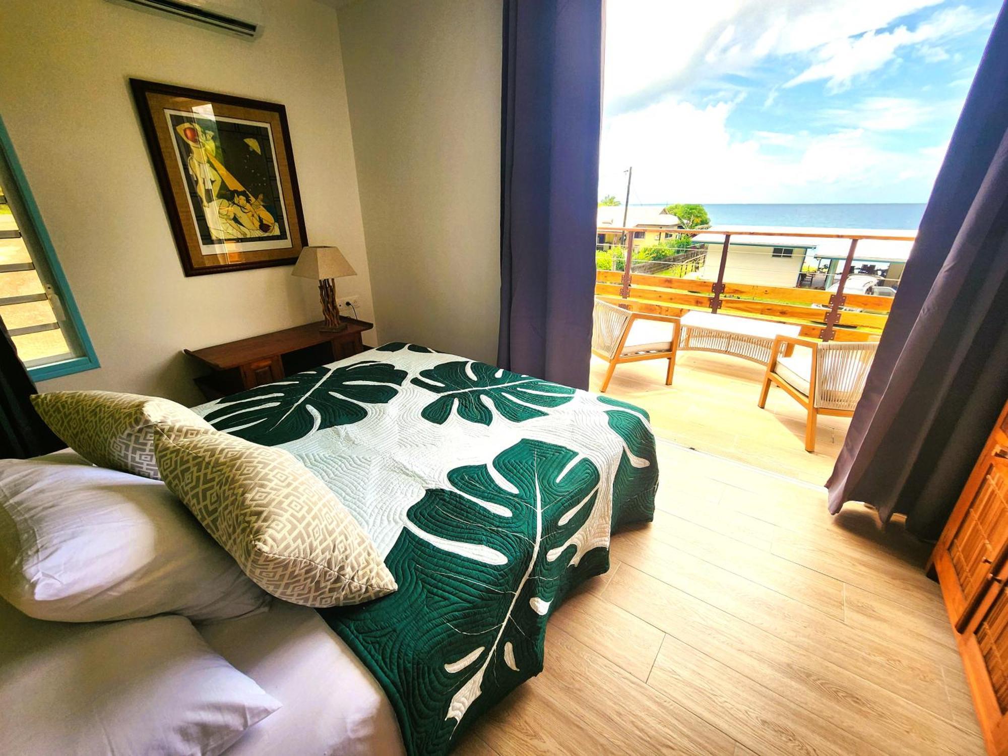 Duplex En Bord De Mer Fare Tahitea Pension Taputapuapea Екстериор снимка