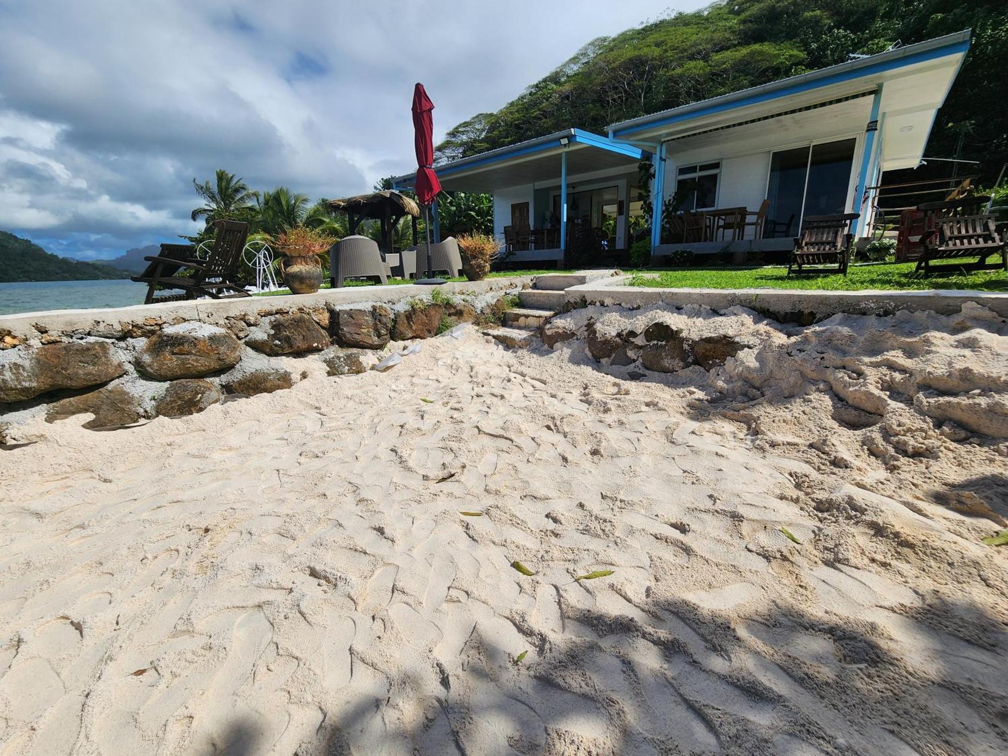 Duplex En Bord De Mer Fare Tahitea Pension Taputapuapea Екстериор снимка