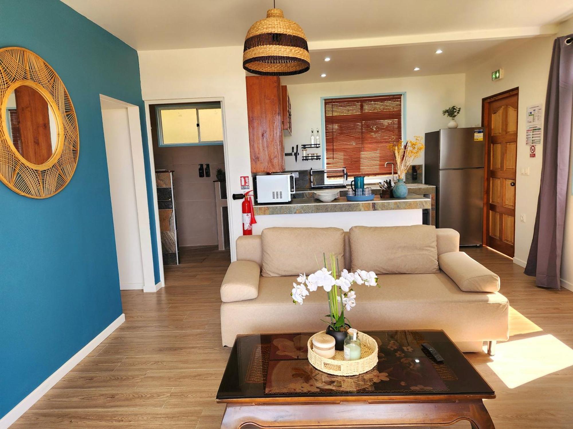 Duplex En Bord De Mer Fare Tahitea Pension Taputapuapea Екстериор снимка