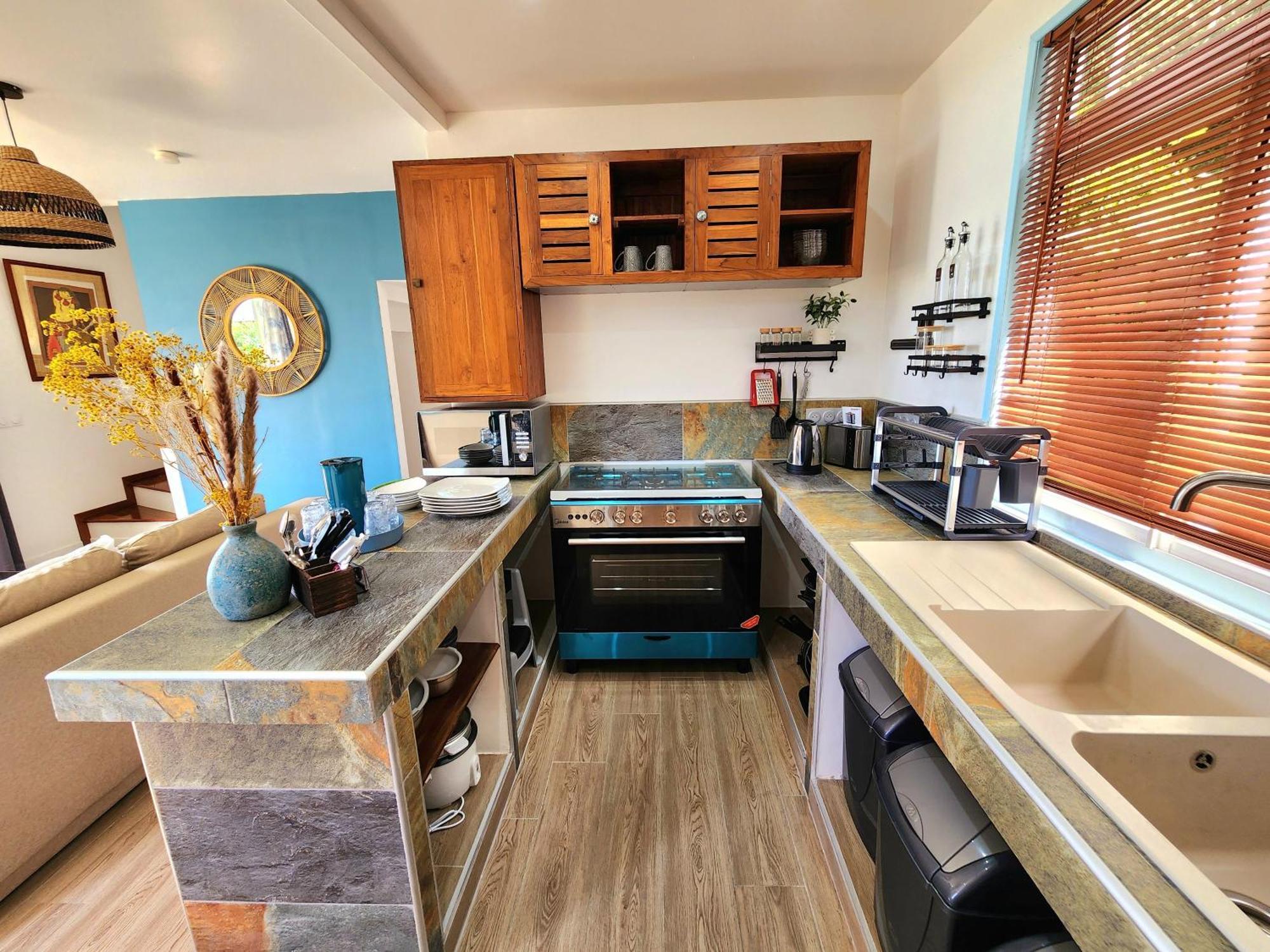 Duplex En Bord De Mer Fare Tahitea Pension Taputapuapea Екстериор снимка